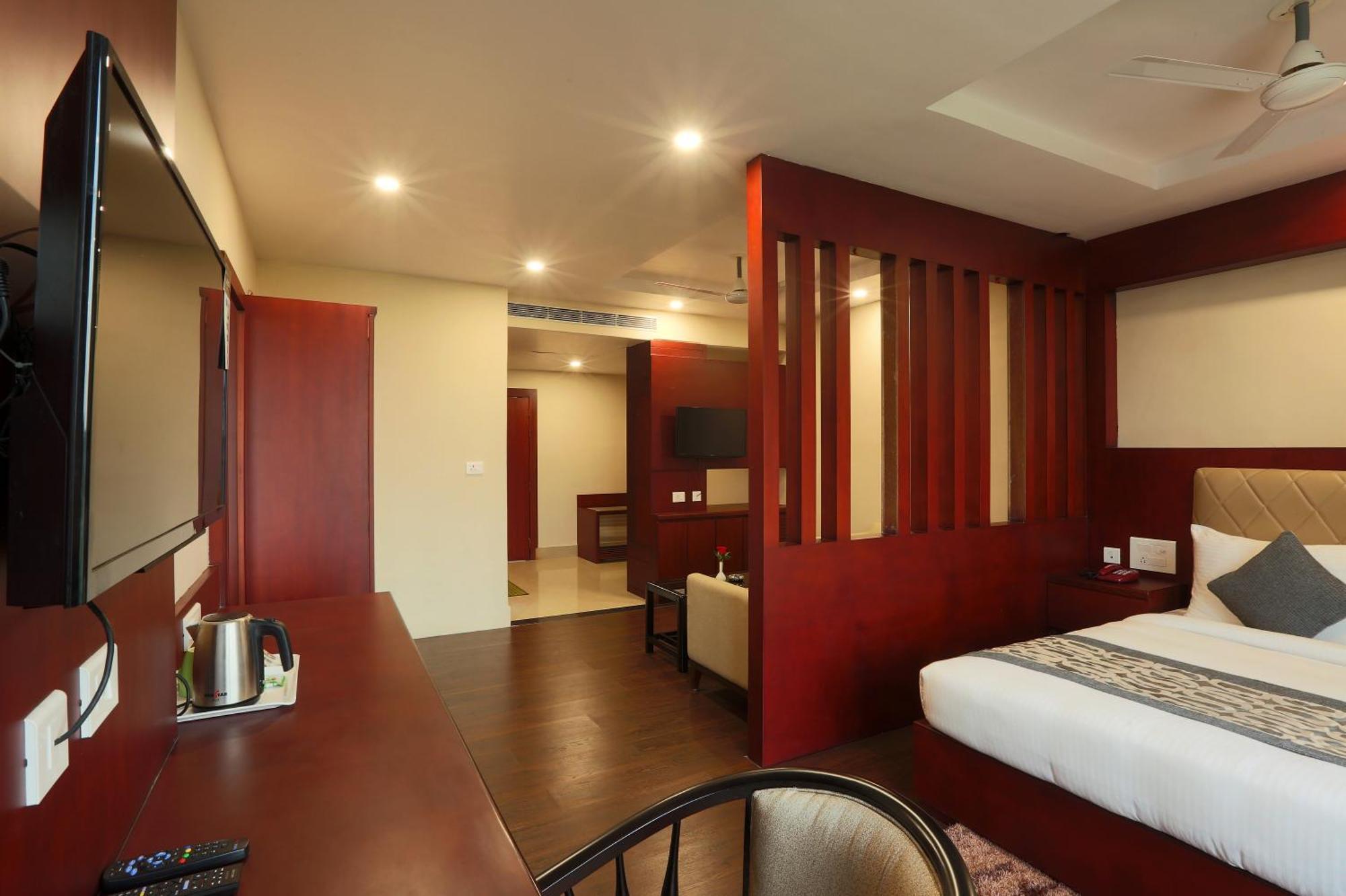 Prithvi Palace Aerocity Delhi Airport Hotel New Delhi Exterior photo
