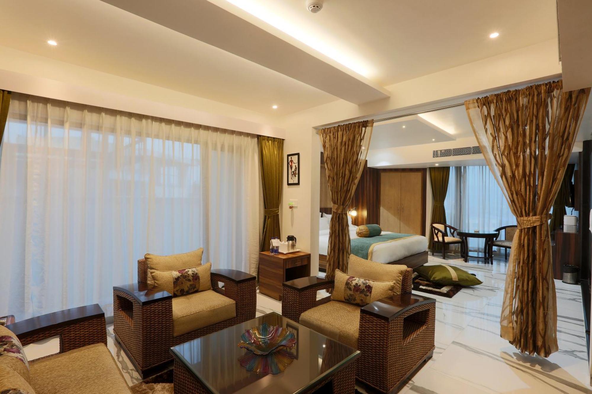 Prithvi Palace Aerocity Delhi Airport Hotel New Delhi Exterior photo