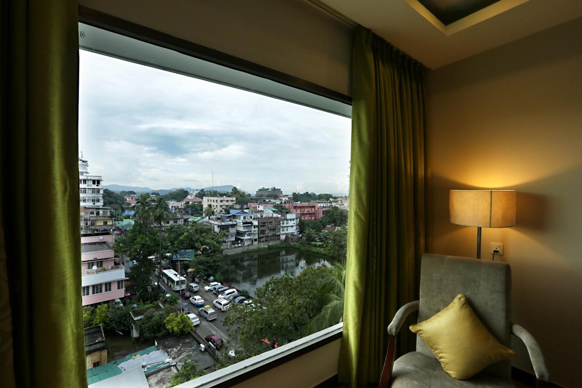 Prithvi Palace Aerocity Delhi Airport Hotel New Delhi Exterior photo